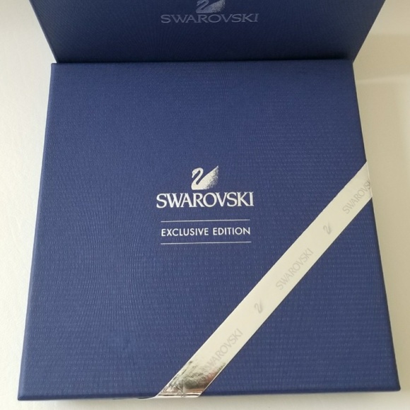 NEW Swarovski Knot Crystal Chocker & Bracelet SET - Picture 8 of 8